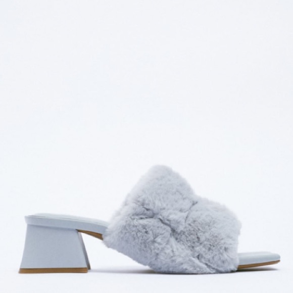 Zara New Blue Faux Fur Block Heels Squared Toe Sandals Shoes, size 8, nwt - Picture 2 of 6
